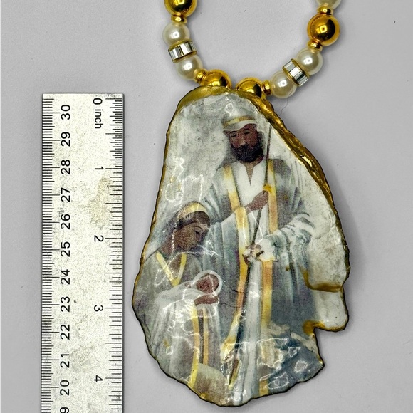 Handmade Handcrafted Oyster Shell Ornament – Holy Family Nativity Scene - Picture 7 of 8